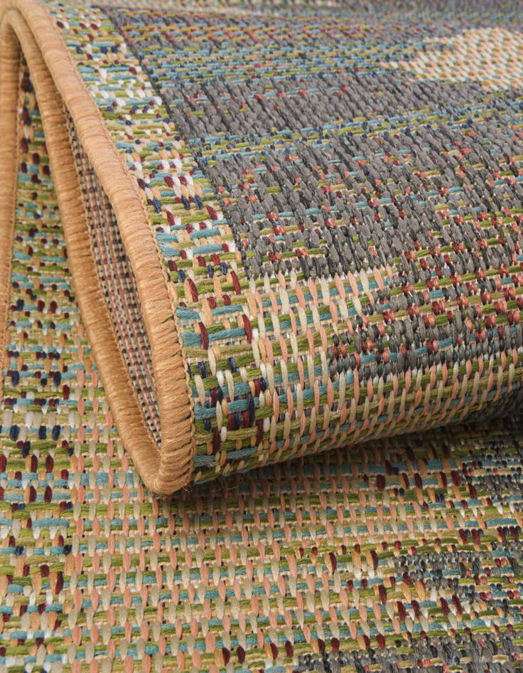 Detail image of  7' 10 x 7' 10  Washable Baja Indoor / Outdoor Square Rug