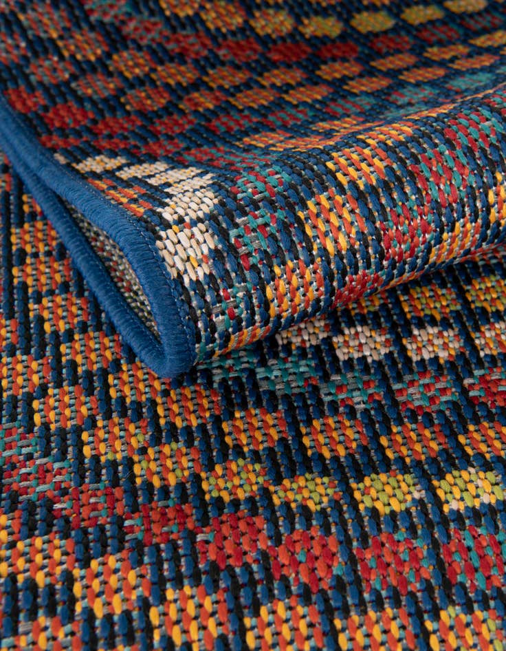 Detail image of  10' x 10'  Washable Baja Indoor / Outdoor Square Rug