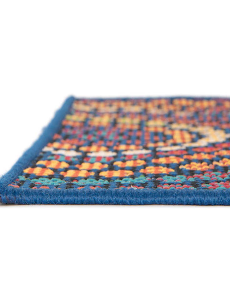 Detail image of  10' x 10'  Washable Baja Indoor / Outdoor Square Rug