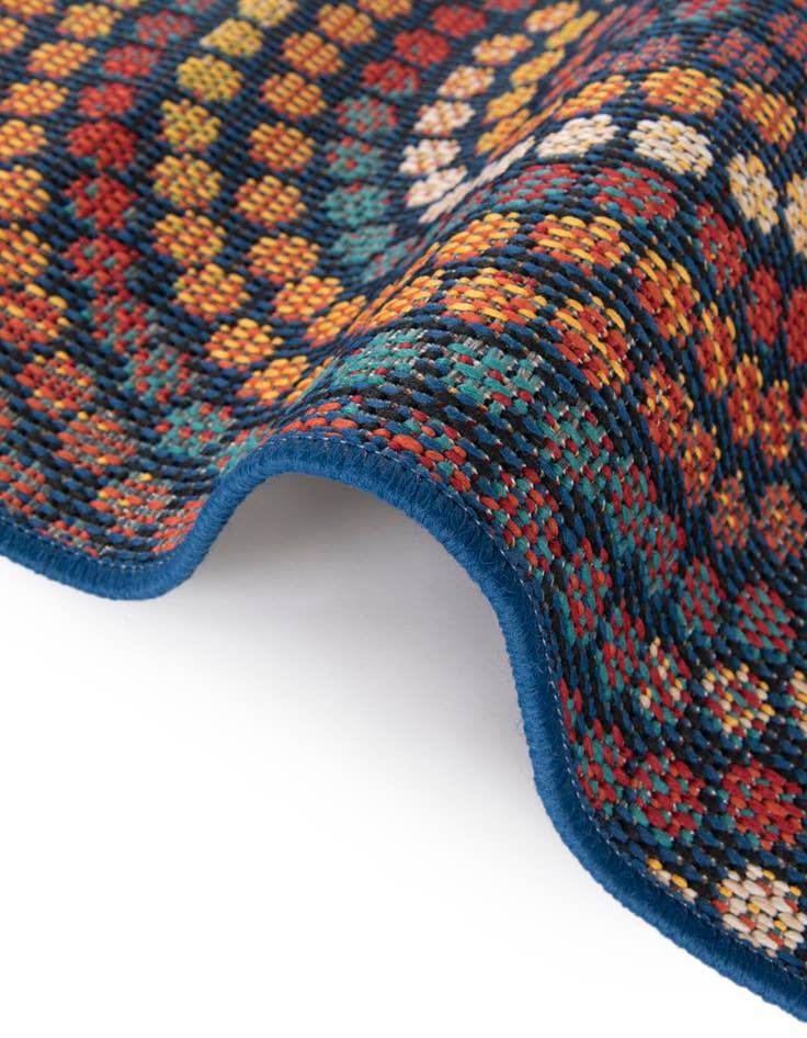 Detail image of  10' x 10'  Washable Baja Indoor / Outdoor Square Rug