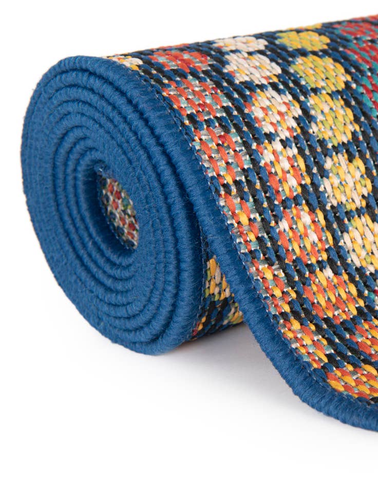 Detail image of  10' x 10'  Washable Baja Indoor / Outdoor Square Rug