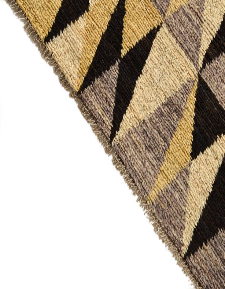 Detail image of  3' 4 x 3' 5  Hand Knotted Darya Wool Square Rug