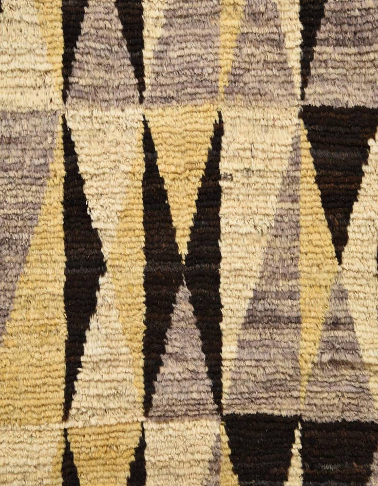 Detail image of  3' 4 x 3' 5  Hand Knotted Darya Wool Square Rug