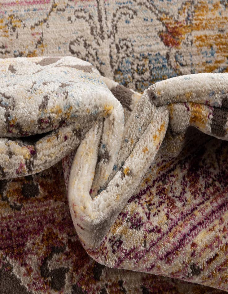 Detail image of  7' 10 x 7' 10 Deepa Square Rug