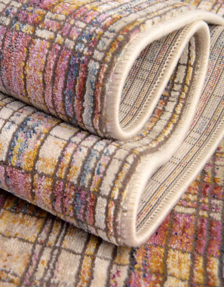 Detail image of  7' 10 x 7' 10 Deepa Square Rug