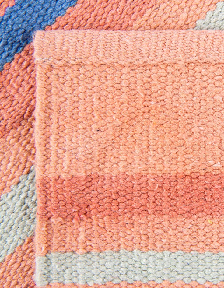 Detail image of  10' x 10'  Hand Woven Flatweave Cotton Dhurrie Square Rug