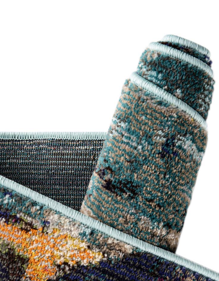 Detail image of  7' 10 x 7' 10  Washable Haerfest Square Rug