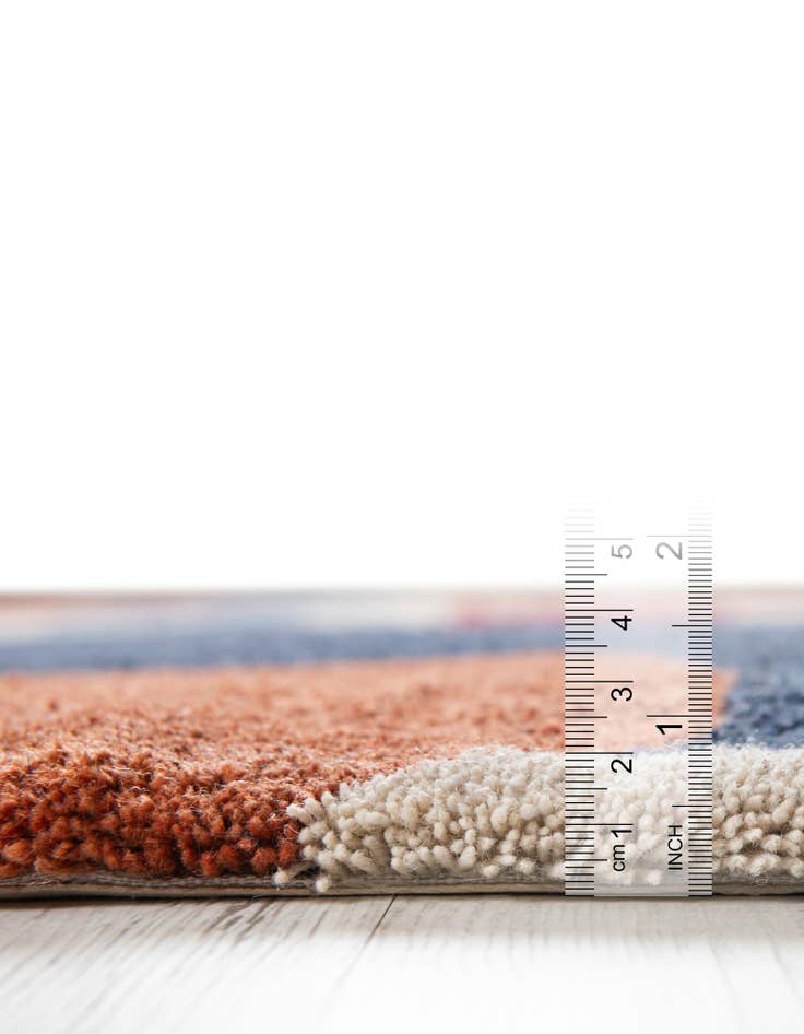 Detail image of  6' 1 x 6' 1 Handtufted Wool Square Rug