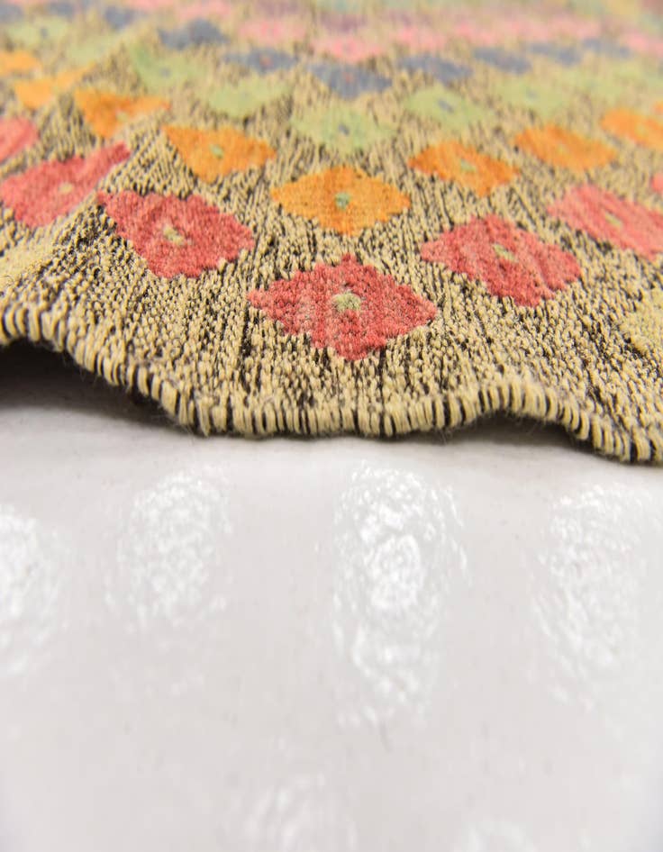 Detail image of  7' x 8'  Hand Woven Kilim Modern Wool Square Rug