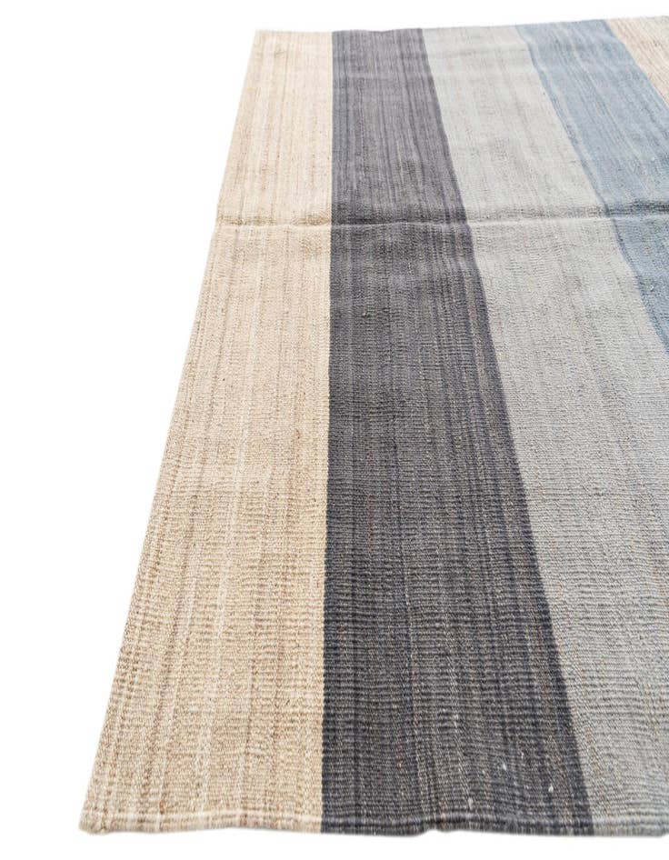 Detail image of  4' 6 x 4' 8  Hand Woven Kilim Modern Wool Square Rug