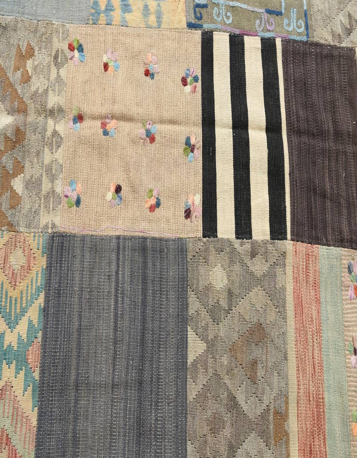 Detail image of  7' x 8' 1  Hand Woven Kilim Patchwork Wool Square Rug