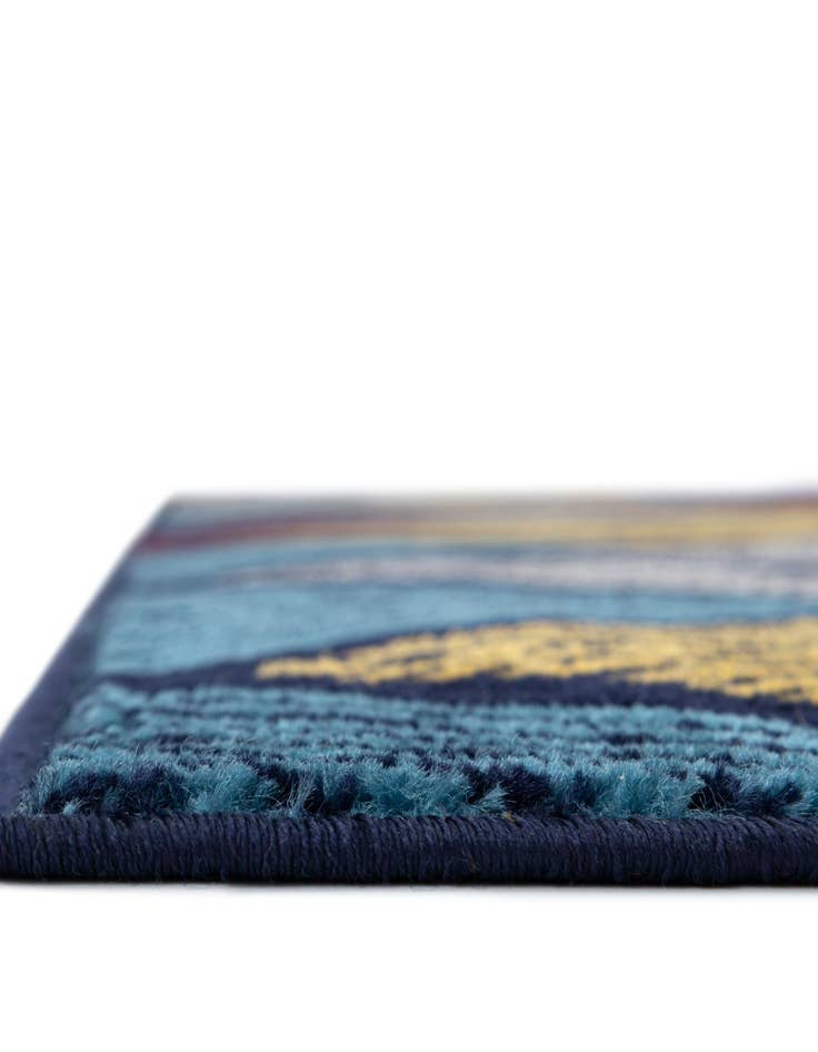 Detail image of  7' 10 x 7' 10 Laguna Square Rug