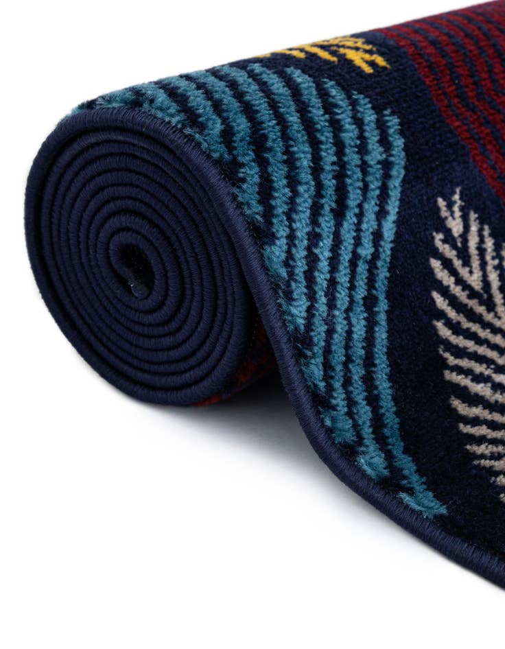 Detail image of  7' 10 x 7' 10 Laguna Square Rug