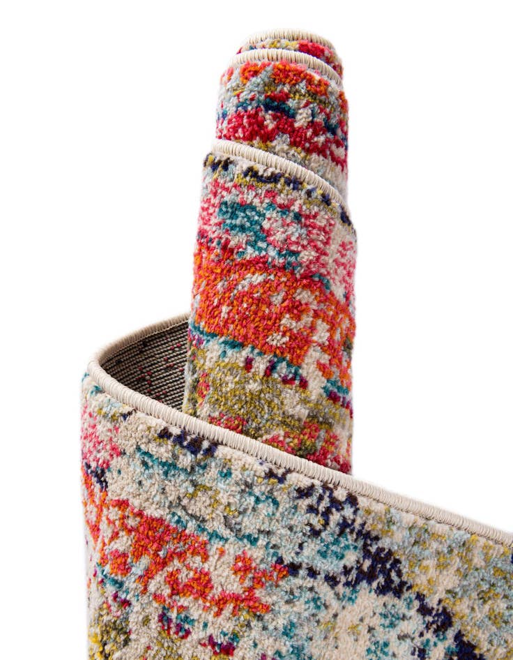 Detail image of  5' x 5'  Washable Mesa Square Rug