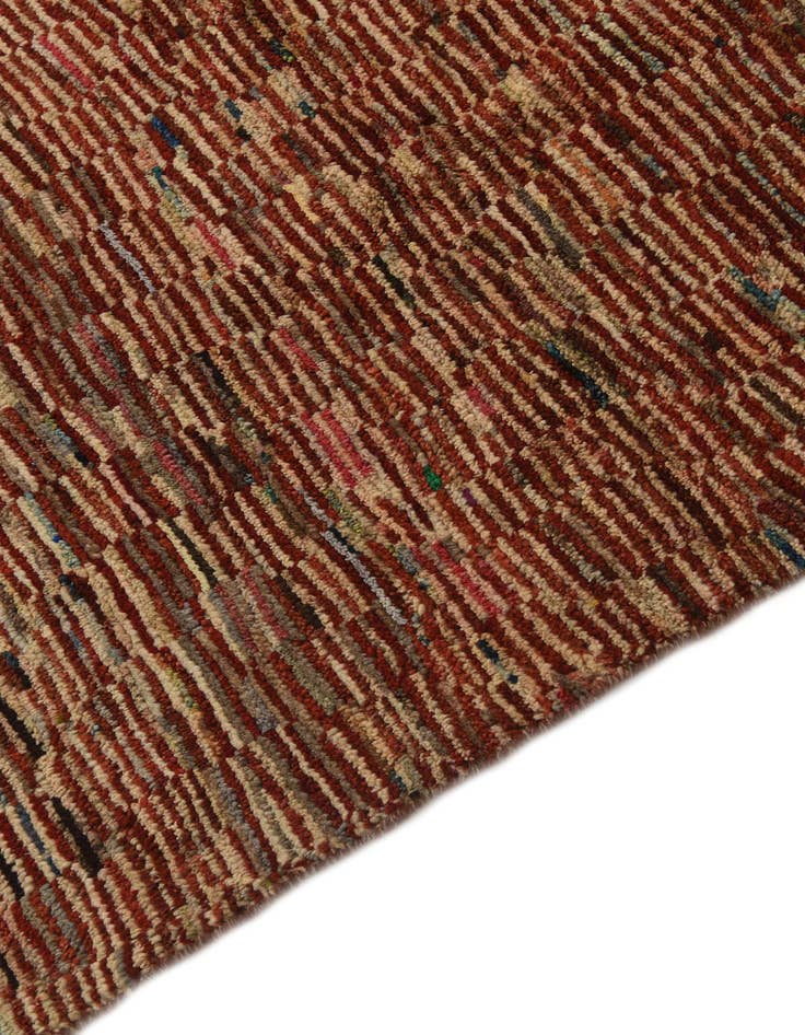 Detail image of  5' 1 x 6' 4  Hand Knotted Modern Ziegler Square Rug