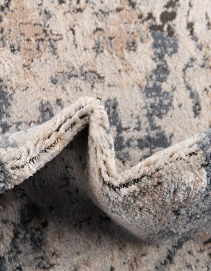 Detail image of  4' x 4' Oregon Square Rug