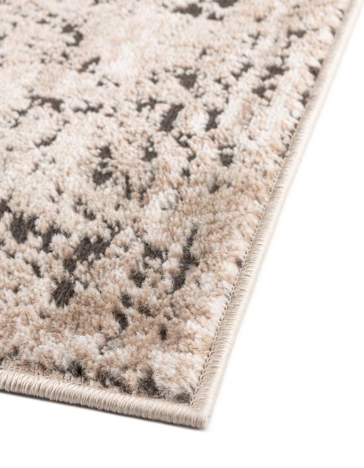 Detail image of  4' x 4' Oregon Square Rug