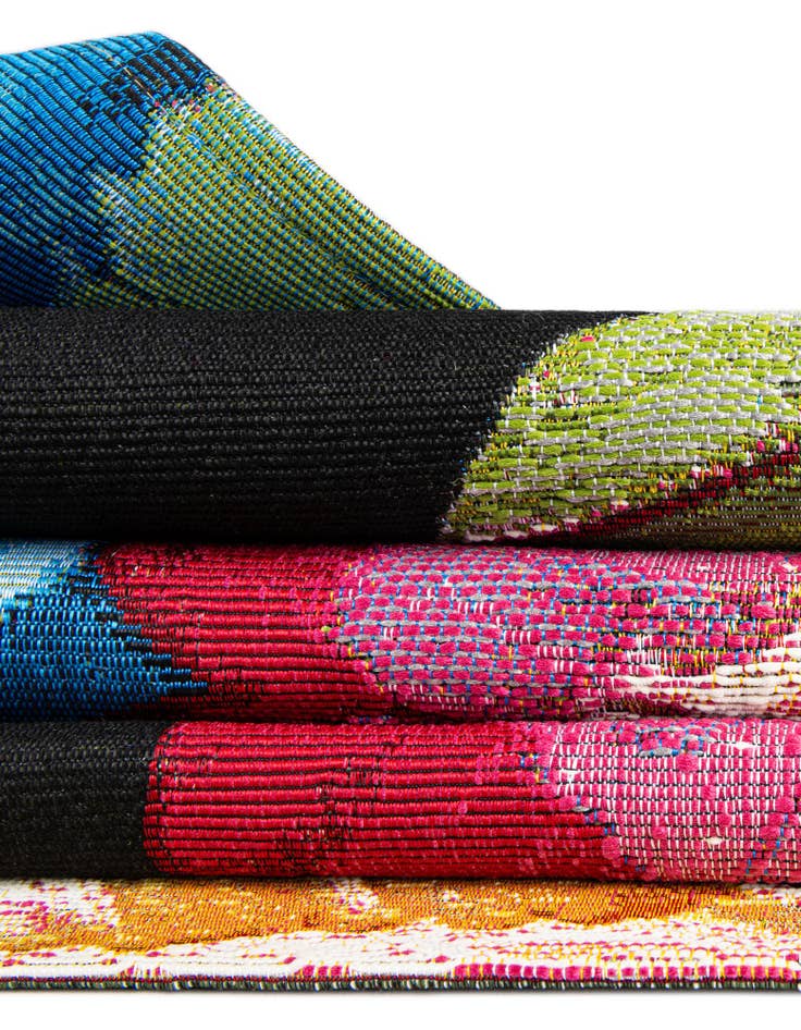 Detail image of  10' x 10'  Washable Botanical Indoor / Outdoor Square Rug