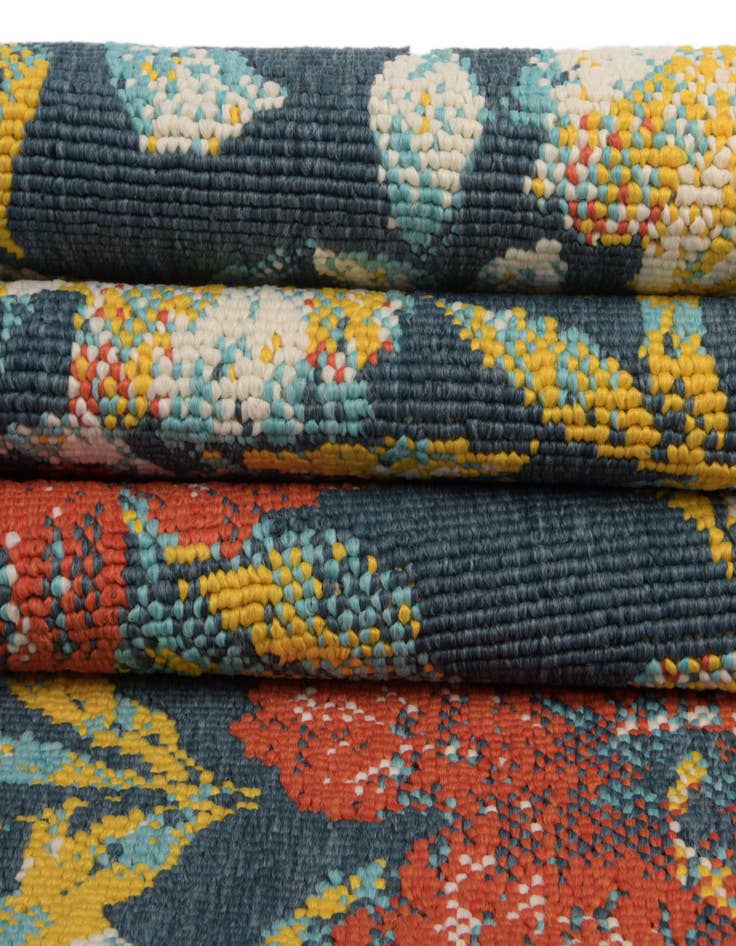 Detail image of  7' 10 x 7' 10  Washable Coastal Indoor / Outdoor Square Rug