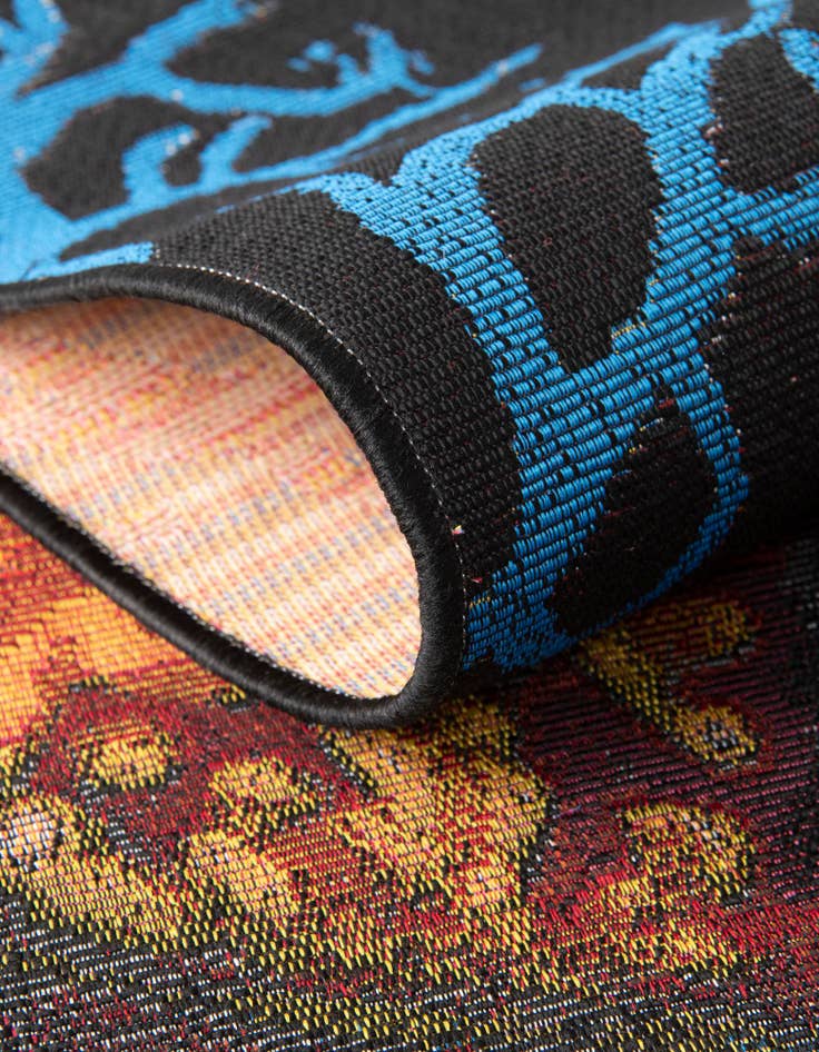 Detail image of  10' x 10'  Washable Coastal Indoor / Outdoor Square Rug