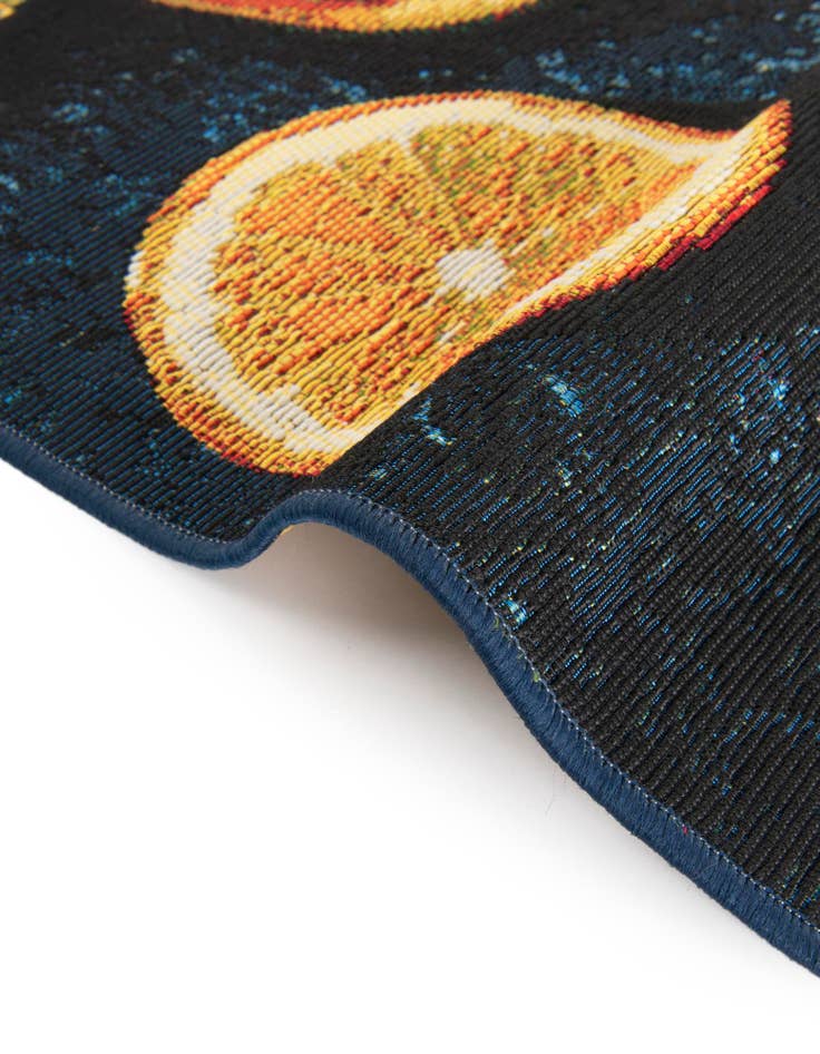 Detail image of  7' 10 x 7' 10  Washable Coastal Indoor / Outdoor Square Rug