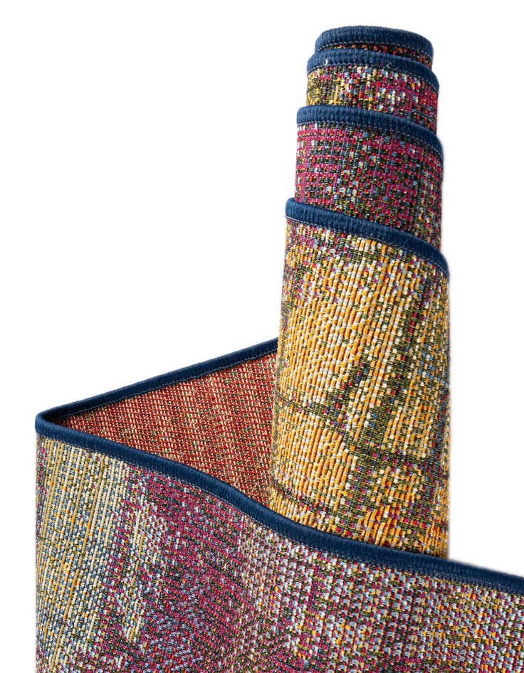 Detail image of  6' x 6'  Washable Modern Indoor / Outdoor Square Rug