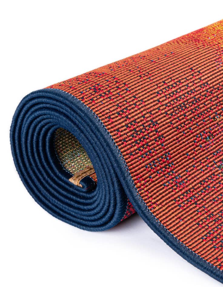 Detail image of  6' x 6'  Washable Modern Indoor / Outdoor Square Rug