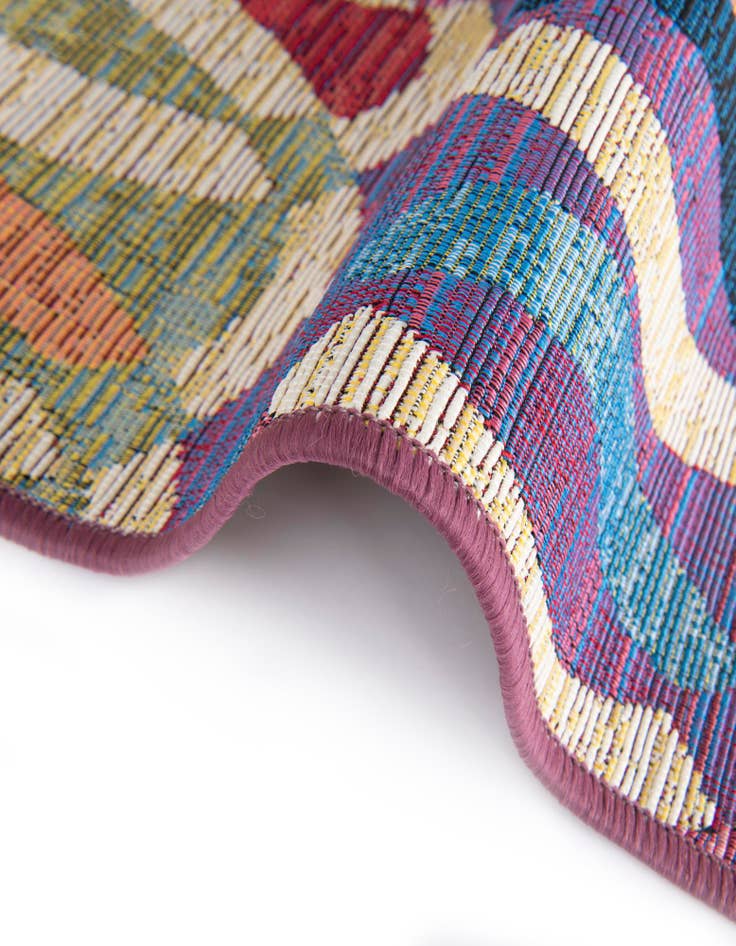 Detail image of  10' x 10'  Washable Modern Indoor / Outdoor Square Rug