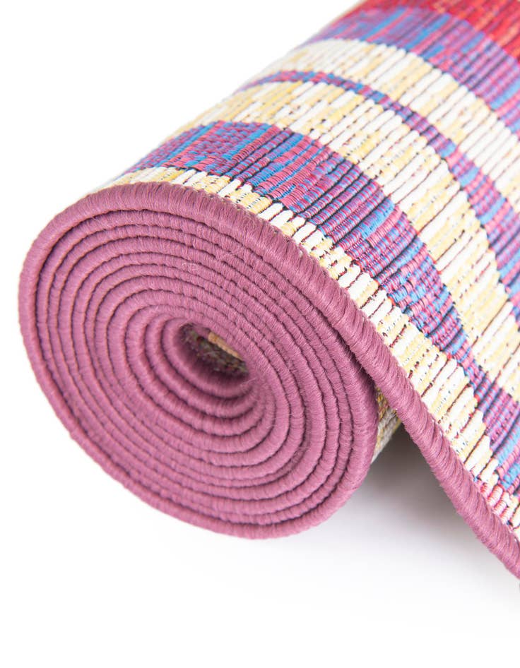 Detail image of  10' x 10'  Washable Modern Indoor / Outdoor Square Rug