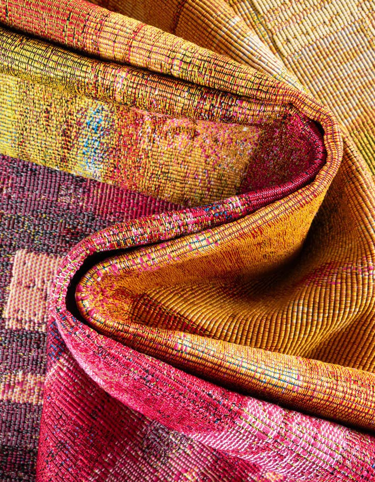 Detail image of  10' x 10'  Washable Modern Indoor / Outdoor Square Rug