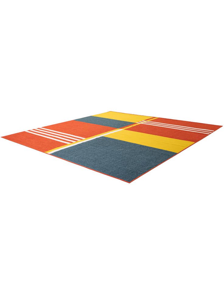 Detail image of  10' x 10'  Washable Modern Indoor / Outdoor Square Rug