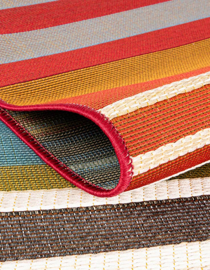 Detail image of  10' x 10'  Washable Modern Indoor / Outdoor Square Rug