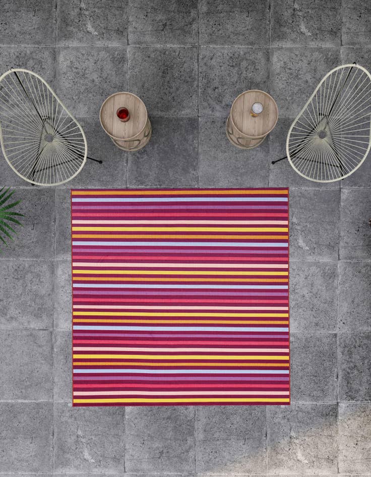 Detail image of  10' x 10'  Washable Ribbon Indoor / Outdoor Square Rug