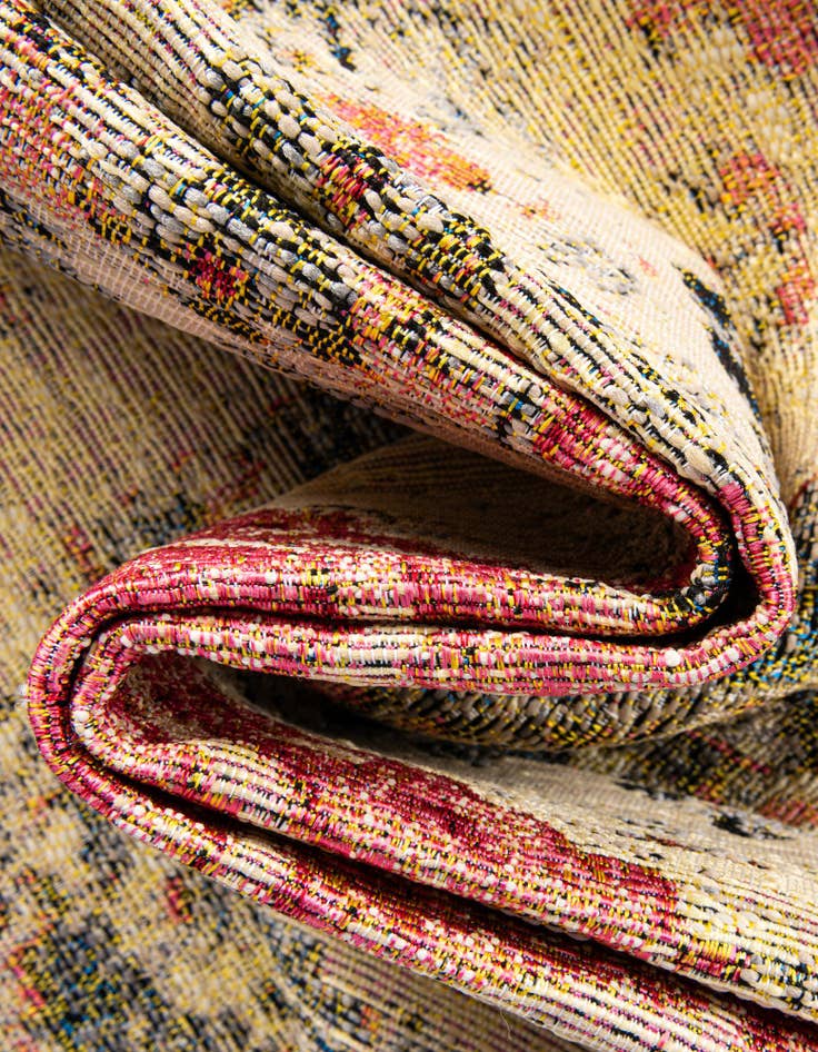 Detail image of  10' x 10'  Washable Traditional Indoor / Outdoor Square Rug