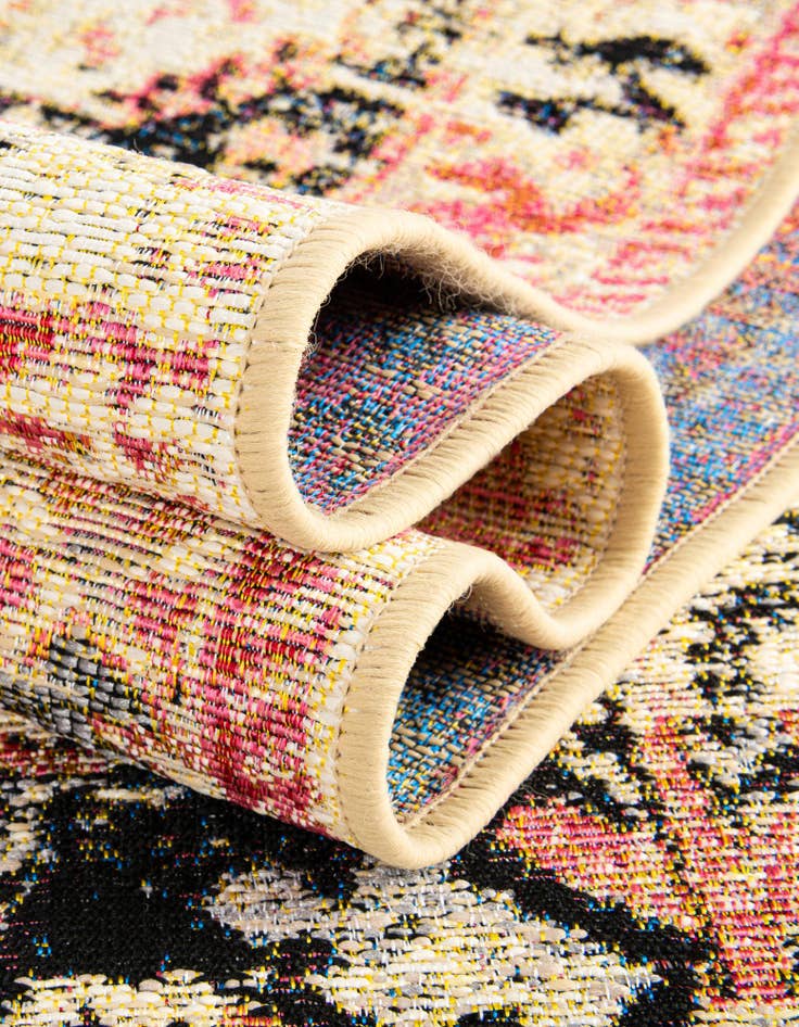 Detail image of  10' x 10'  Washable Traditional Indoor / Outdoor Square Rug