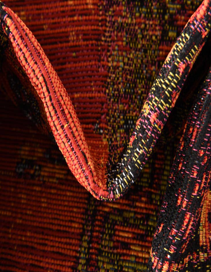 Detail image of  7' 10 x 7' 10  Washable Tribal Indoor / Outdoor Square Rug