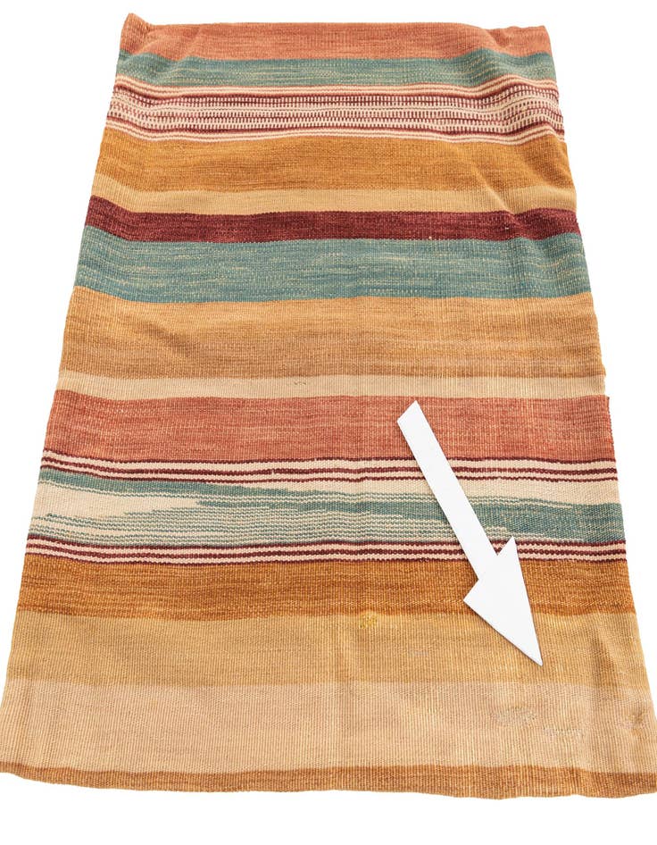 Detail image of  2' 5 x 2' 5  Hand Woven Pillow Wool Square Rug