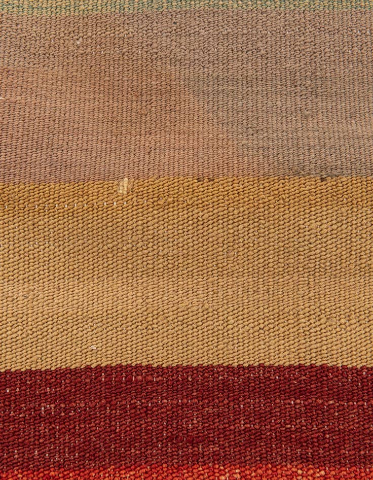 Detail image of  2' 5 x 2' 5  Hand Woven Pillow Wool Square Rug