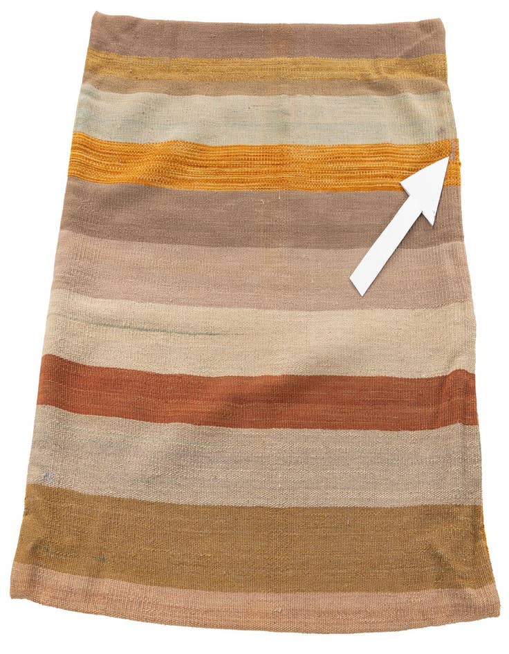 Detail image of  2' 5 x 2' 6  Hand Woven Pillow Wool Square Rug