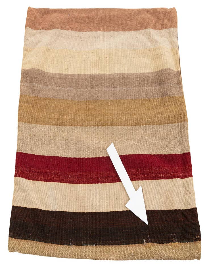 Detail image of  2' 5 x 2' 5  Hand Woven Pillow Wool Square Rug