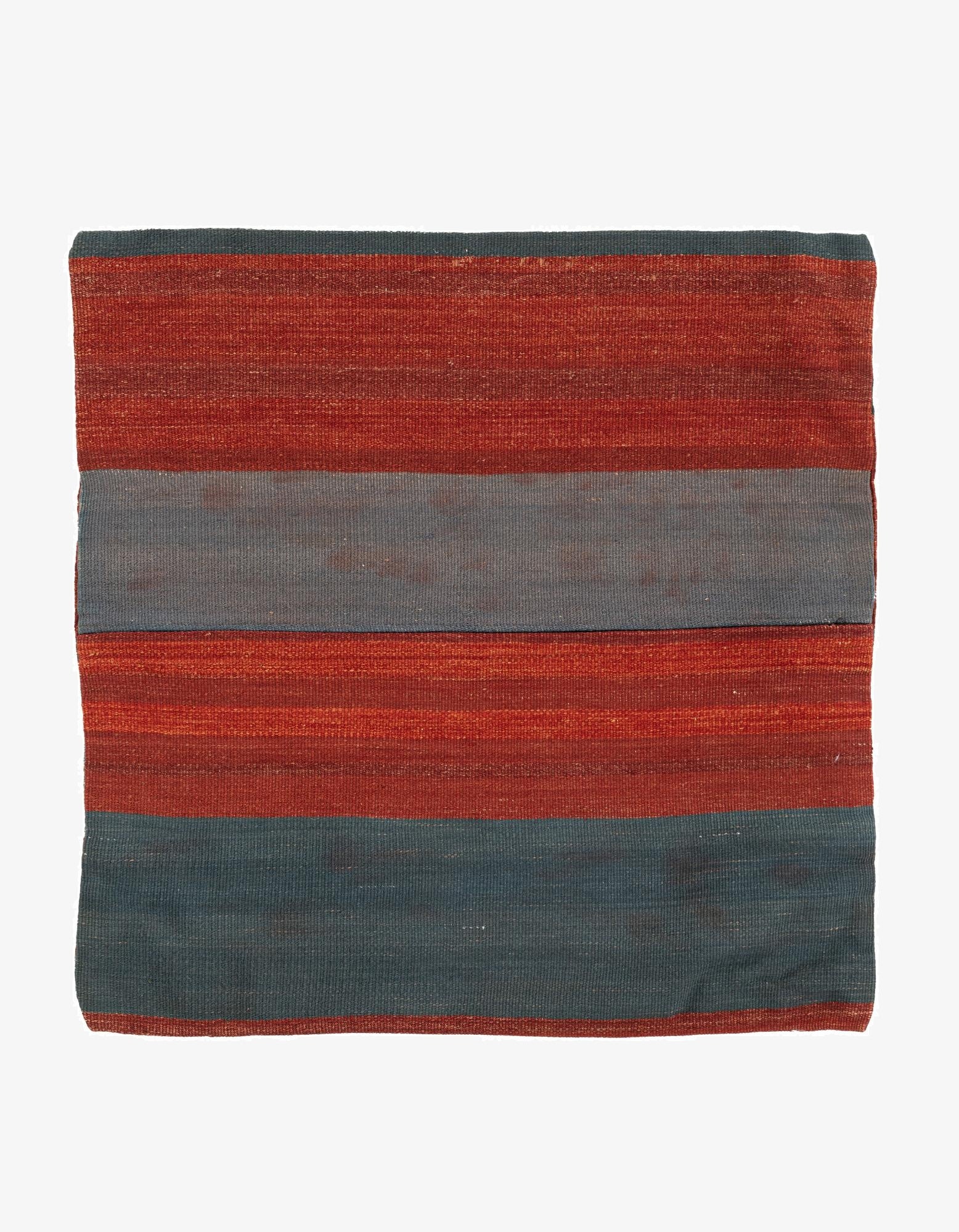  2' 5 x 2' 5  Hand Woven Pillow Wool Square Rug