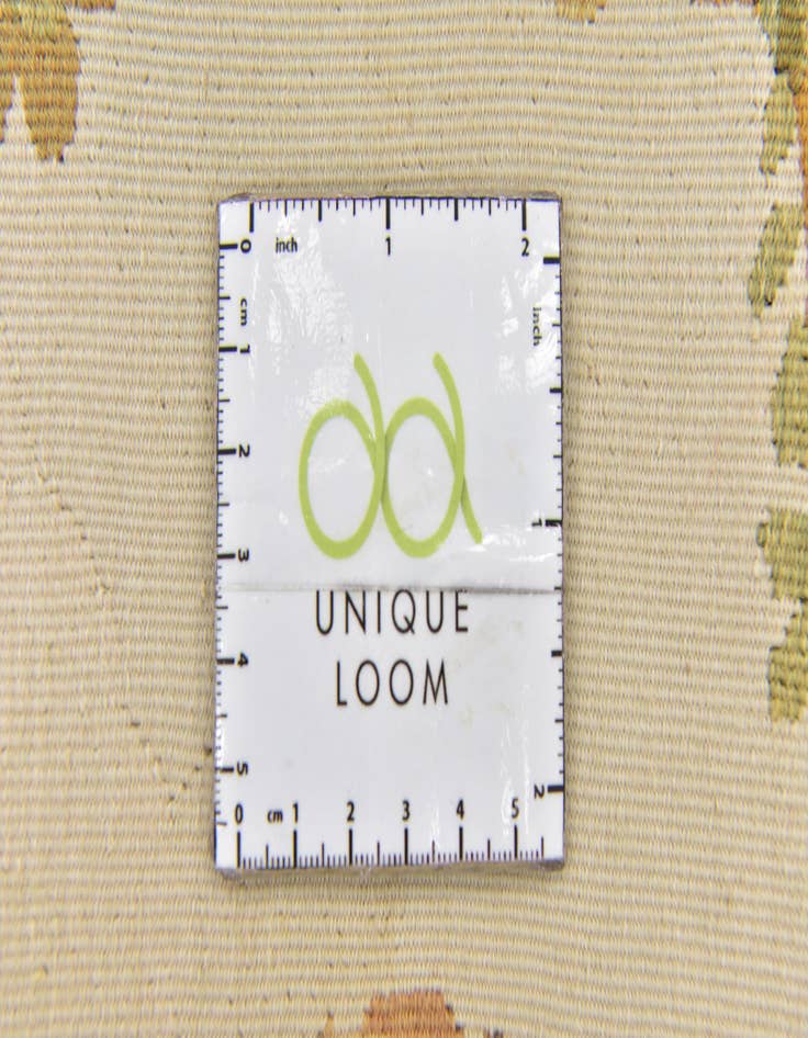 Detail image of  4' 8 x 5' 9 Tapestry Square Rug