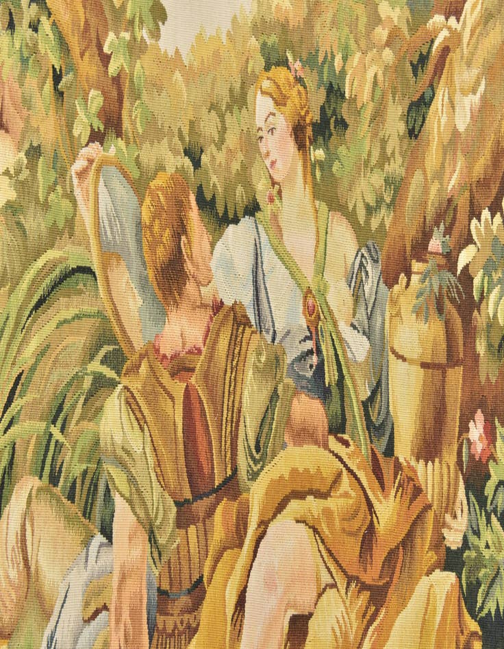 Detail image of  4' 8 x 5' 9 Tapestry Square Rug