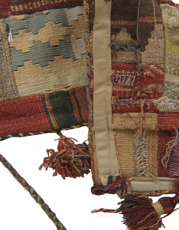 Detail image of  3' x 3'  Hand Woven Wall Art Wool Square Rug