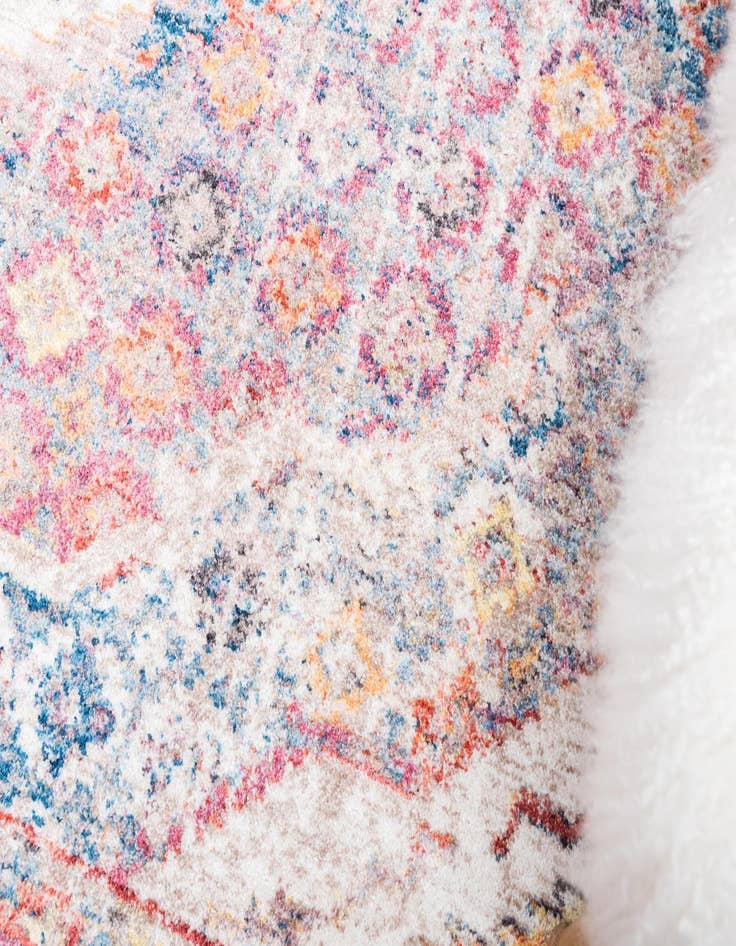 Detail image of  8' x 8' Williamsburg Square Rug