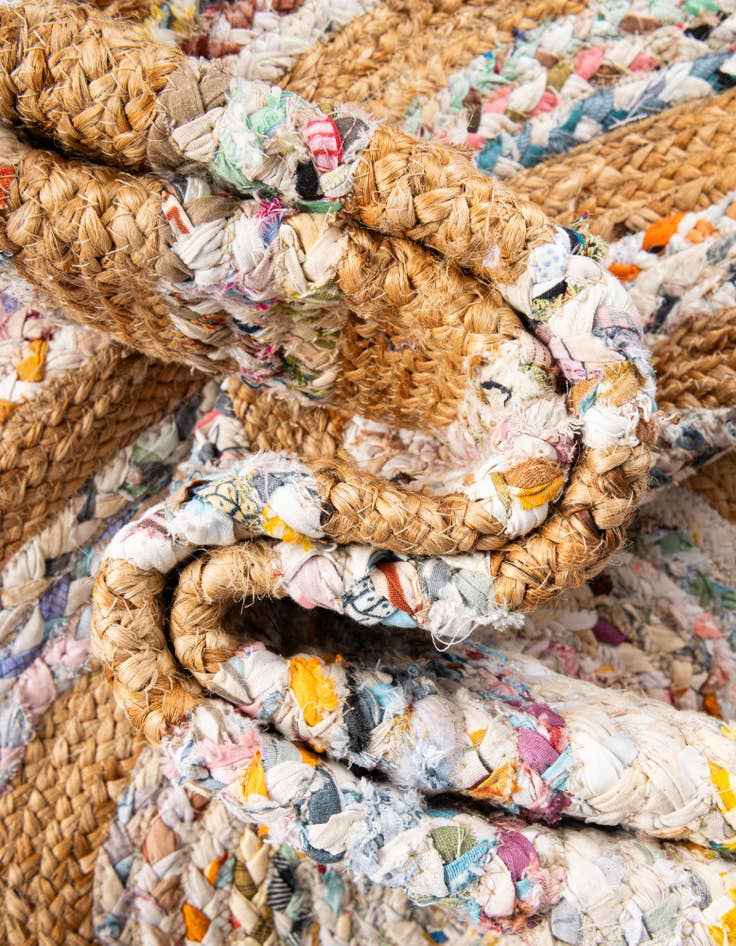 Detail image of  7' 10 x 10'  Hand Braided Chindi Jute Oval Rug