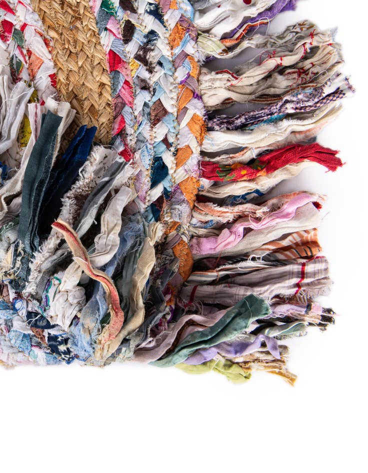 Detail image of  7' 10 x 7' 10  Hand Braided Chindi Jute Round Rug