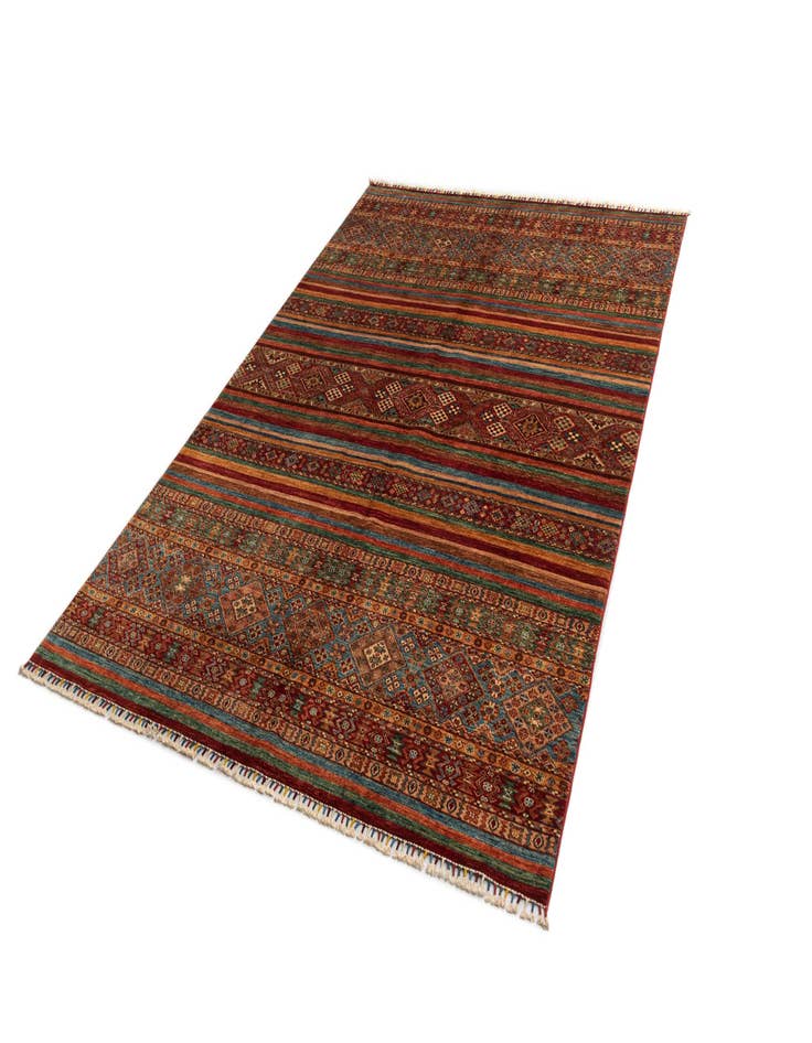 Detail image of  6' 8 x 9' 8 Ariana Rug