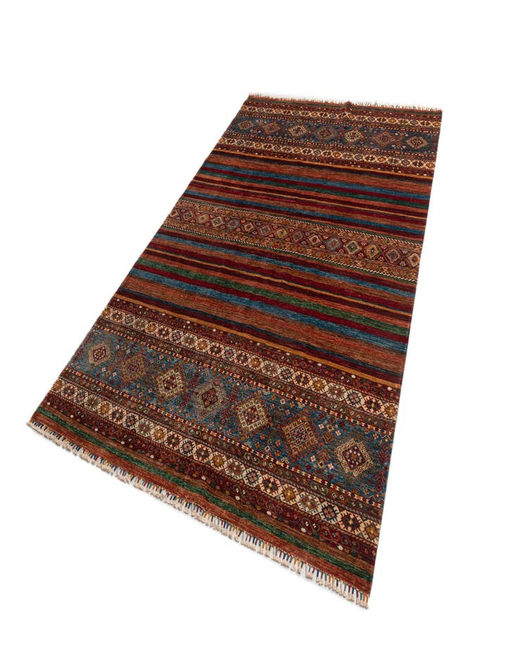 Detail image of  6' 9 x 10' 3 Ariana Rug
