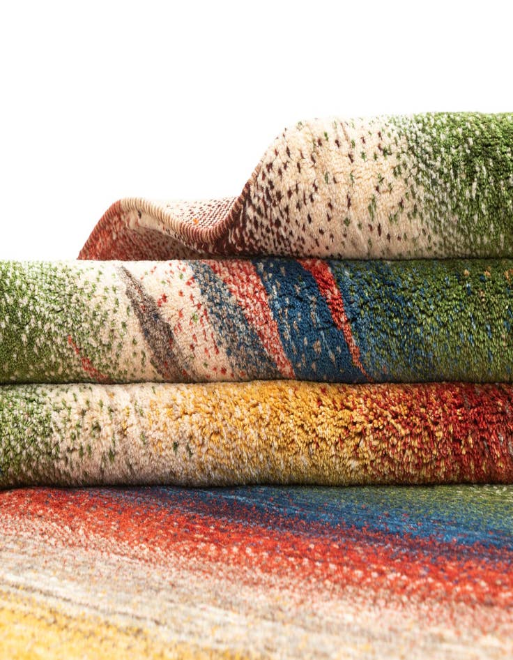 Detail image of  6' 11 x 9' 11 Kashkuli Rug